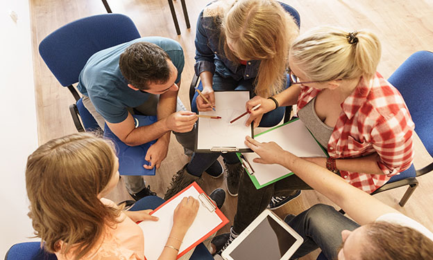 Community-Based Participatory Research in Developing Online Nutrition Tools: A Pathway to Relevance and Engagement